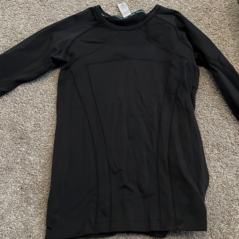 Black Ivivva swiftly tech